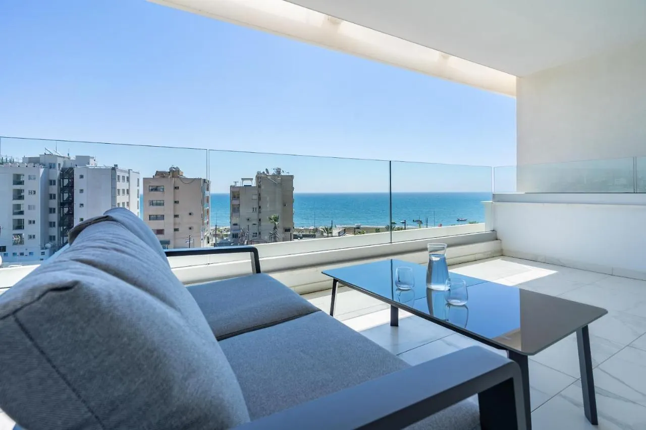Oyster 1-Br Apt In ラルナカ